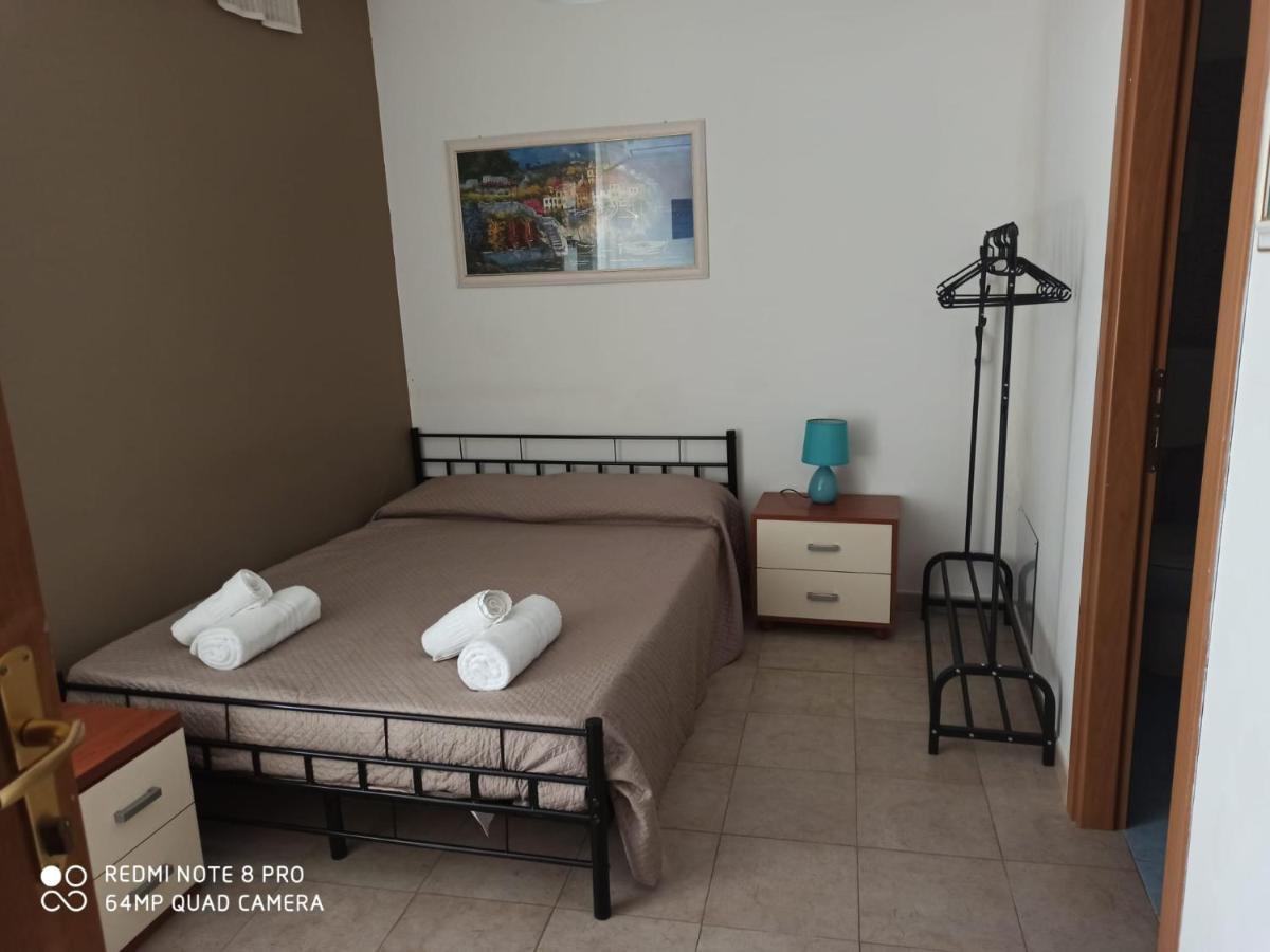 La Rosa Antica Bed & Breakfast Caltagirone Luaran gambar